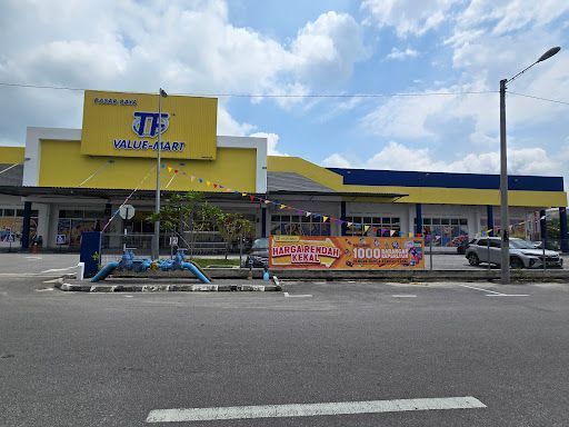 TF Value-Mart Pantai Remis